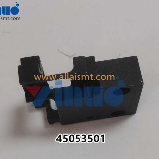 Universal-AI-45053501-Housing-4