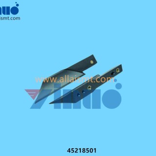 Universal-AI-45218501-SPREADER-2