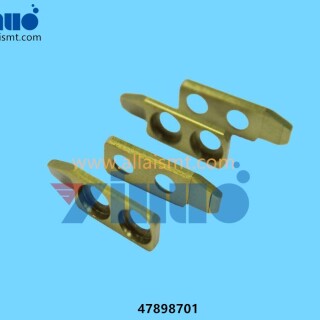 Universal-AI-47898701-FORMER-R-INSIDE-2