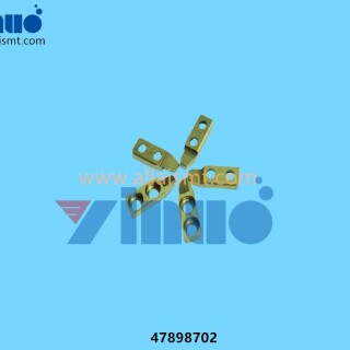 Universal-AI-47898702-FORMER-R-INSIDE-1