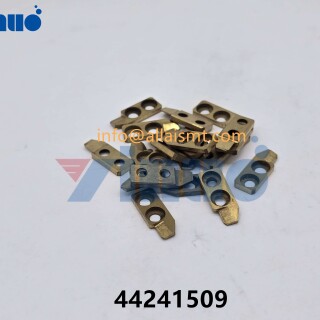 44241509-INSIDE-FORMER-L-3