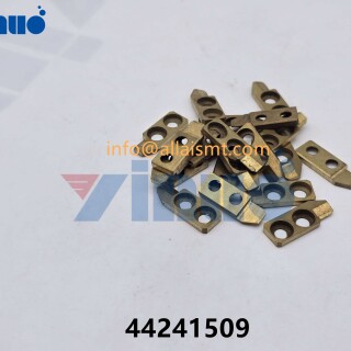 44241509-INSIDE-FORMER-L-5