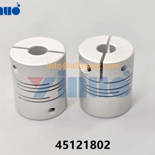 Universal-45121802-7